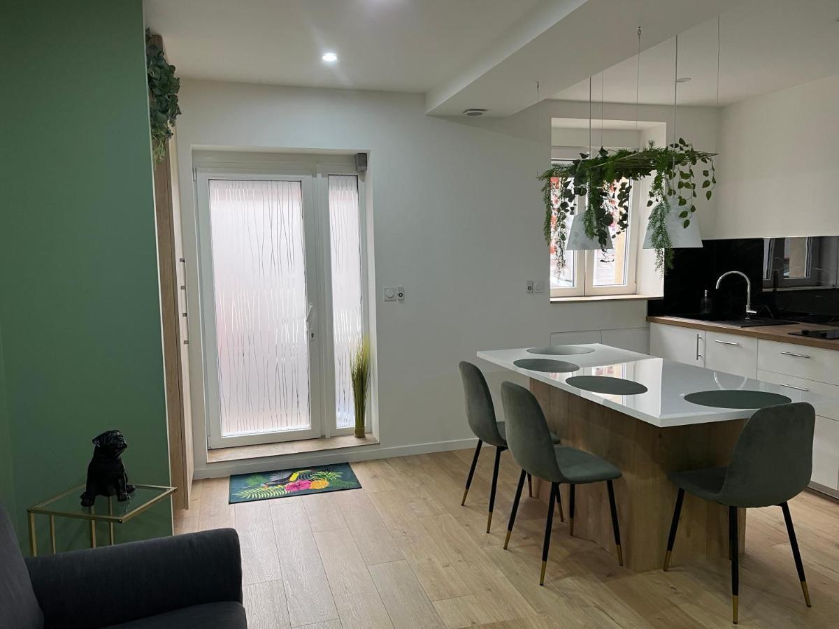 Appartement Luxe Jaune Saint-Etienne  Ngoại thất bức ảnh