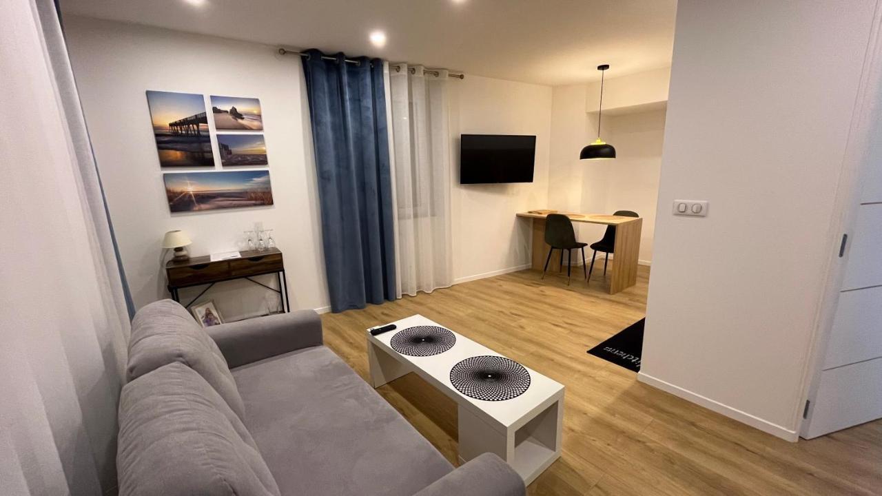 Appartement Luxe Jaune Saint-Etienne  Ngoại thất bức ảnh